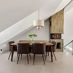 Eksklusiv Midt Pa Populaere Majorstuen דירה אוסלו